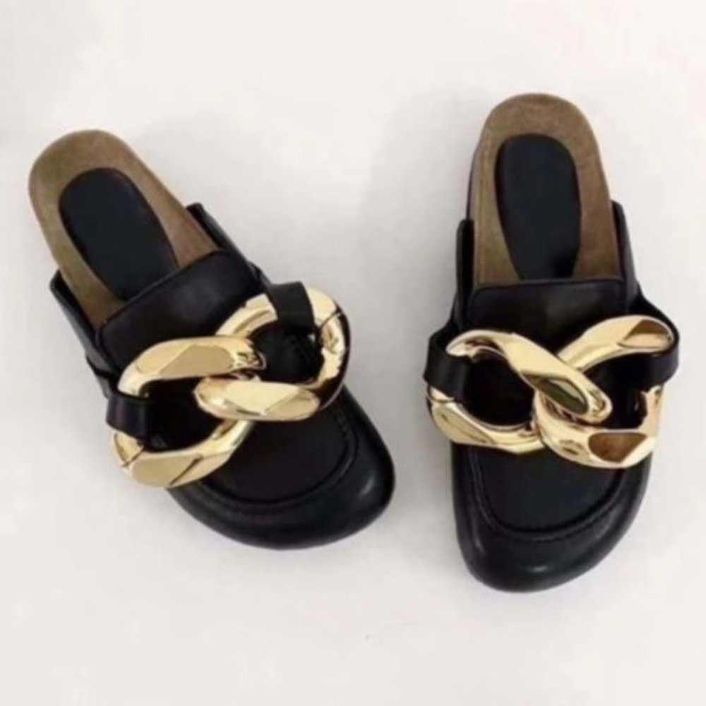!! NEW !! Chunky Chain Detail Mules in Black Vegan Leather - Picture 12 of 14